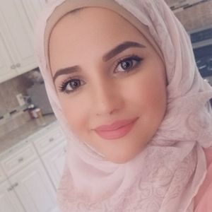 Meet your Posher, Lama